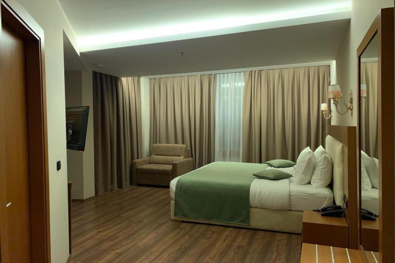 Albanopolis Hotel Tiran Dış mekan fotoğraf