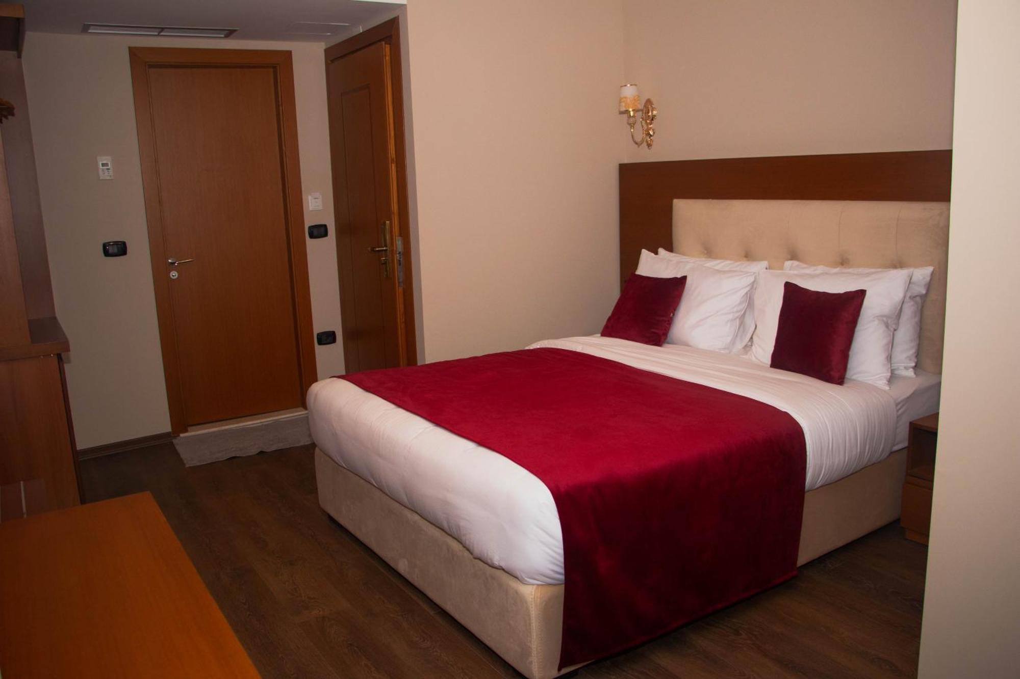 Albanopolis Hotel Tiran Dış mekan fotoğraf