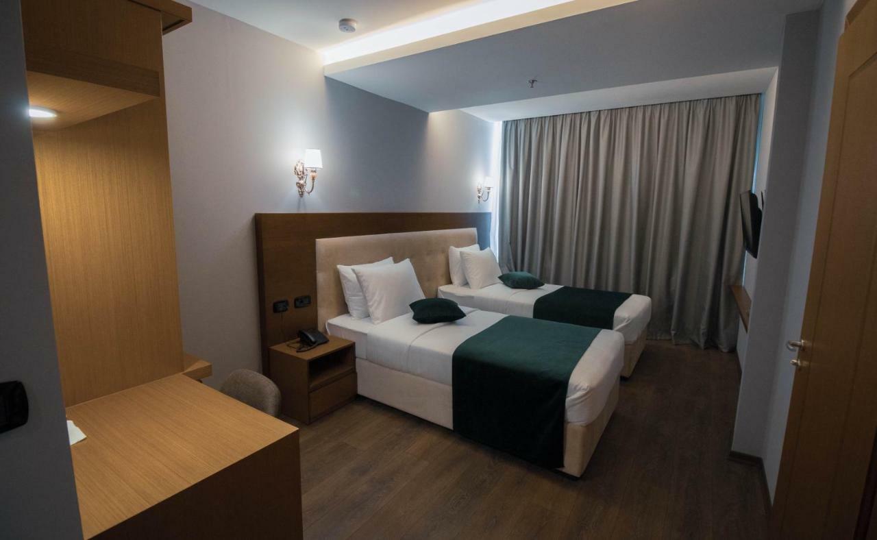 Albanopolis Hotel Tiran Dış mekan fotoğraf