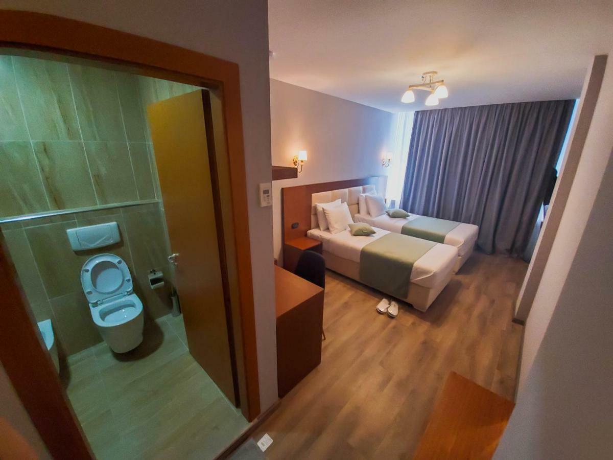 Albanopolis Hotel Tiran Dış mekan fotoğraf