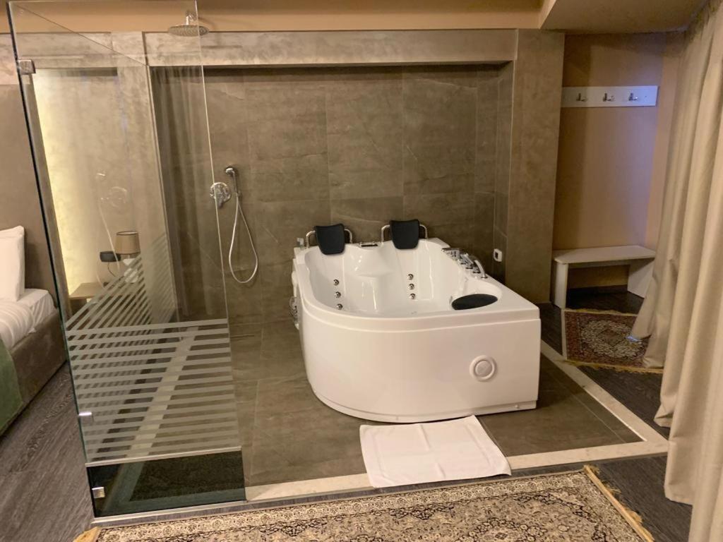 Albanopolis Hotel Tiran Dış mekan fotoğraf