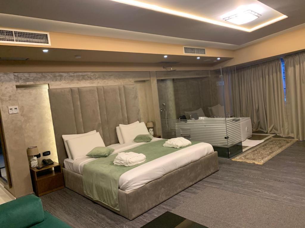 Albanopolis Hotel Tiran Dış mekan fotoğraf