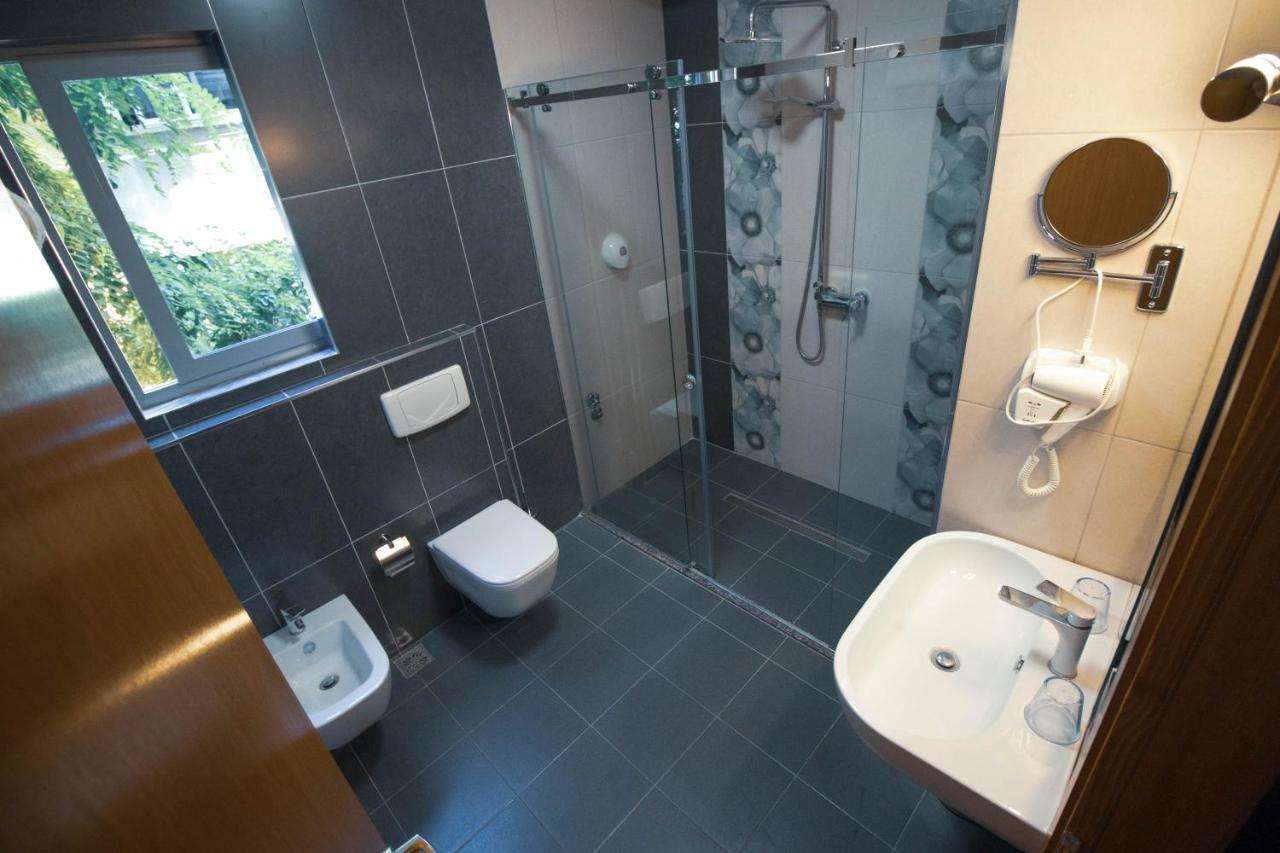 Albanopolis Hotel Tiran Dış mekan fotoğraf